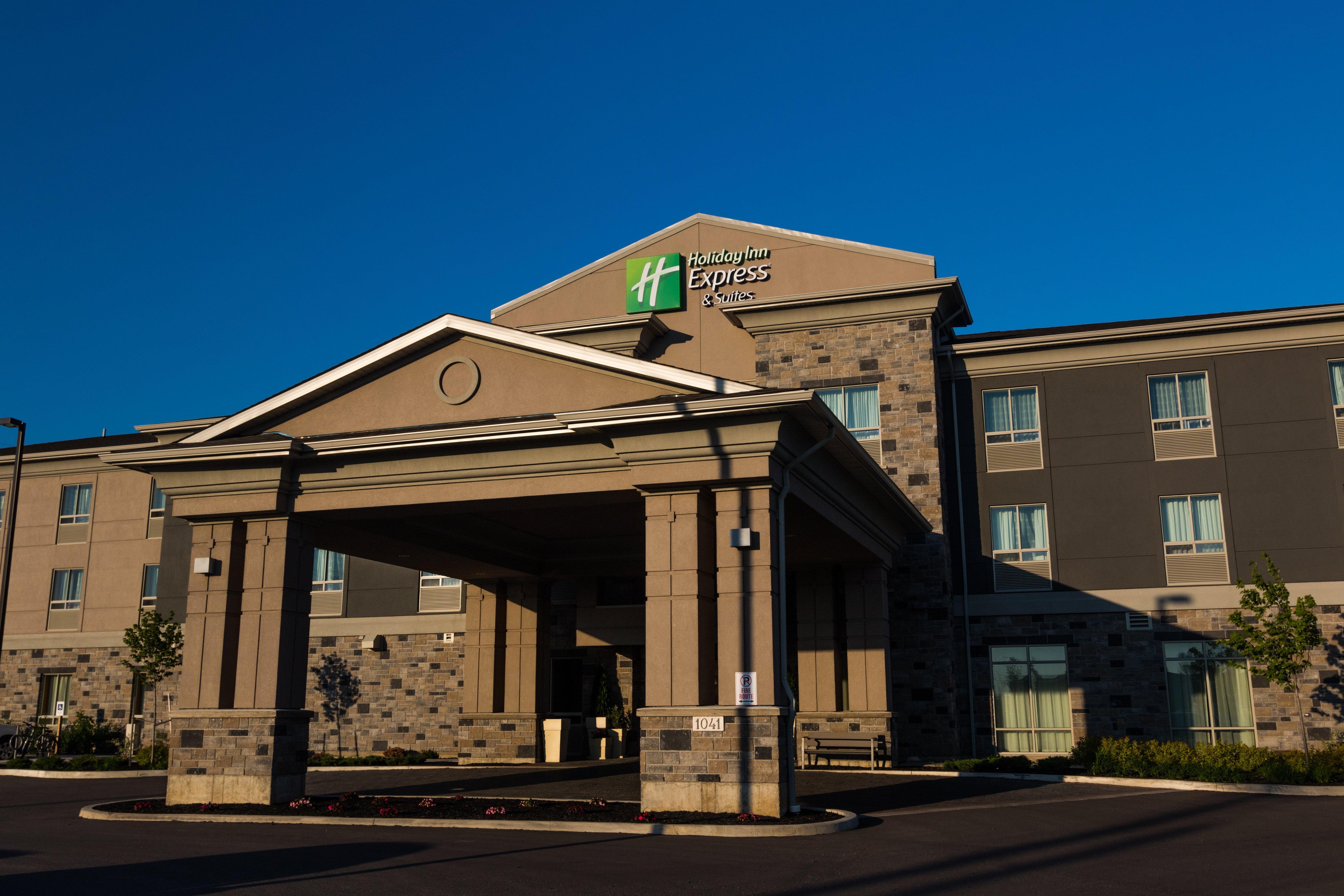 Express By Ihg Hotel Thunder Bay