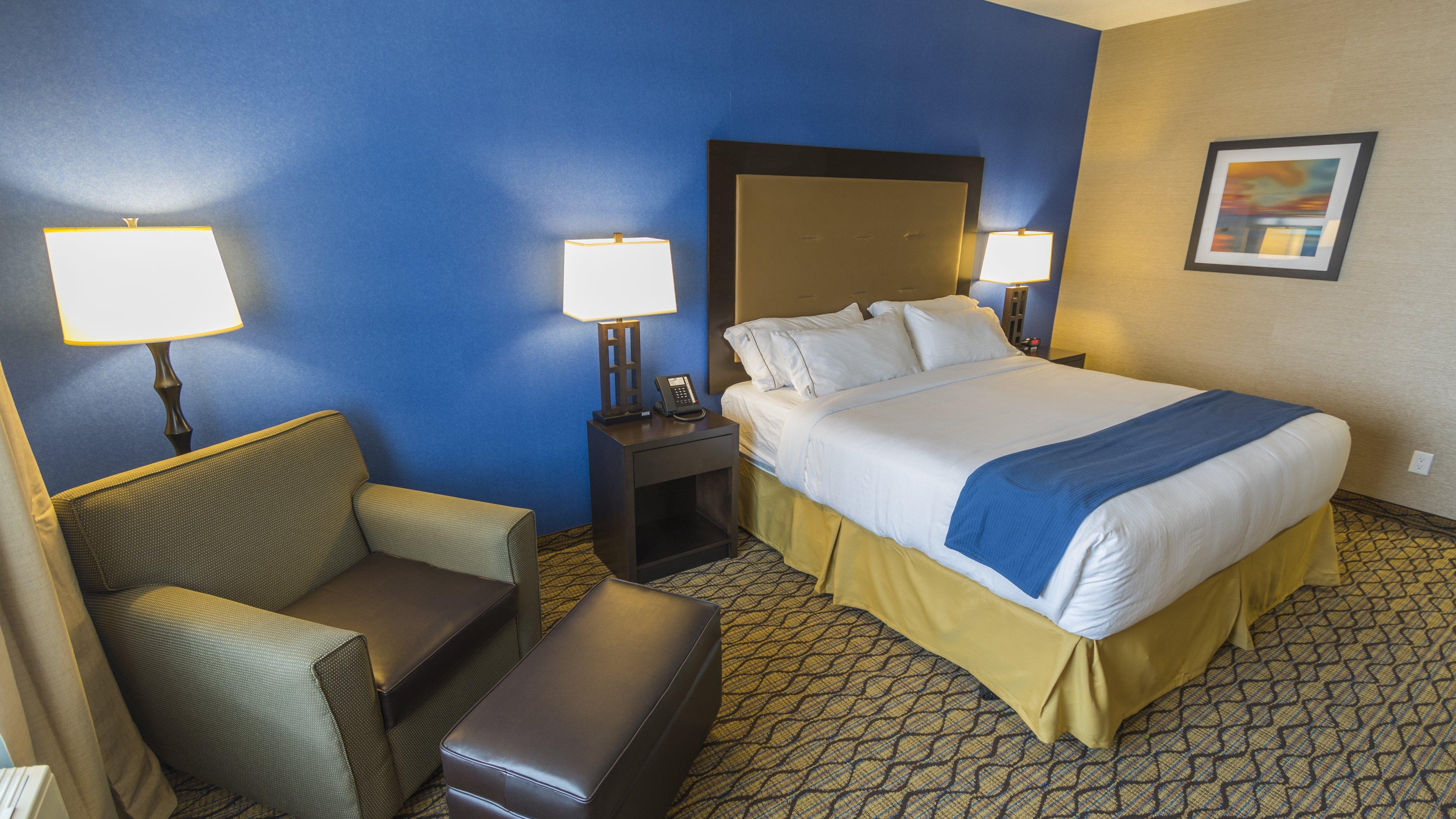 Express By Ihg Hotel 2*